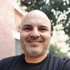 Daniel González