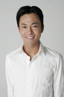 Ino, Manabu