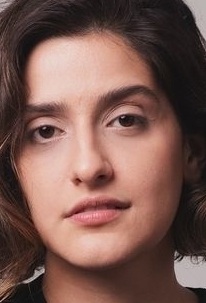 Paro, Laura