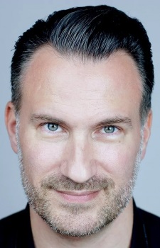 Muraoka Interviewer B