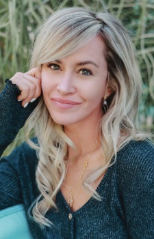 Robinson, Steph Lynn