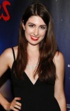 Rose Lohman, Valerie