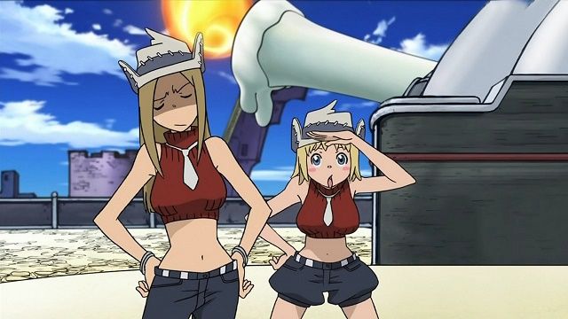Soul Eater Patty and Liz posing