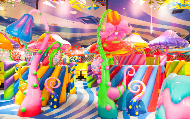 Harajuku Kawaii Monster Cafe interior