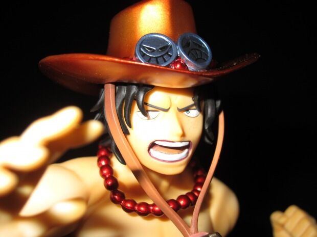 One Piece Portgas D. Ace Metallic 