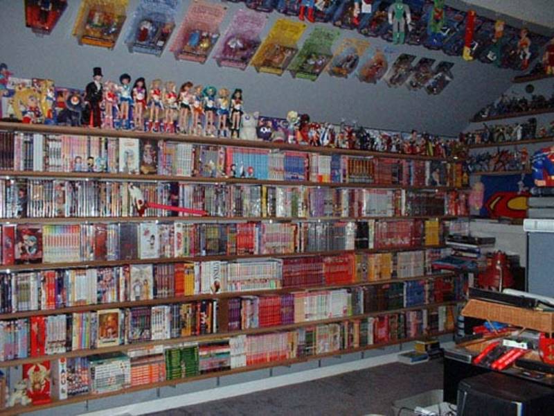 Adam Arnold, otaku room, USA