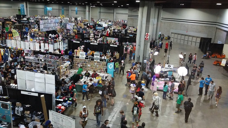 MomoCon Dealer Room