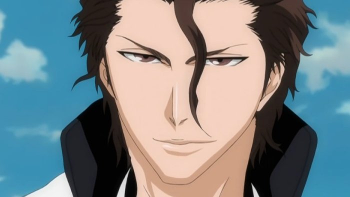 Aizen with a menacing smile, strongest bleach character