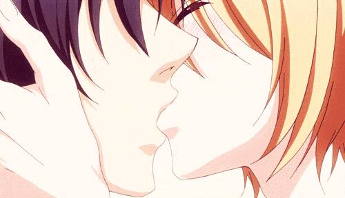 Gif anime kiss Anime Gifs