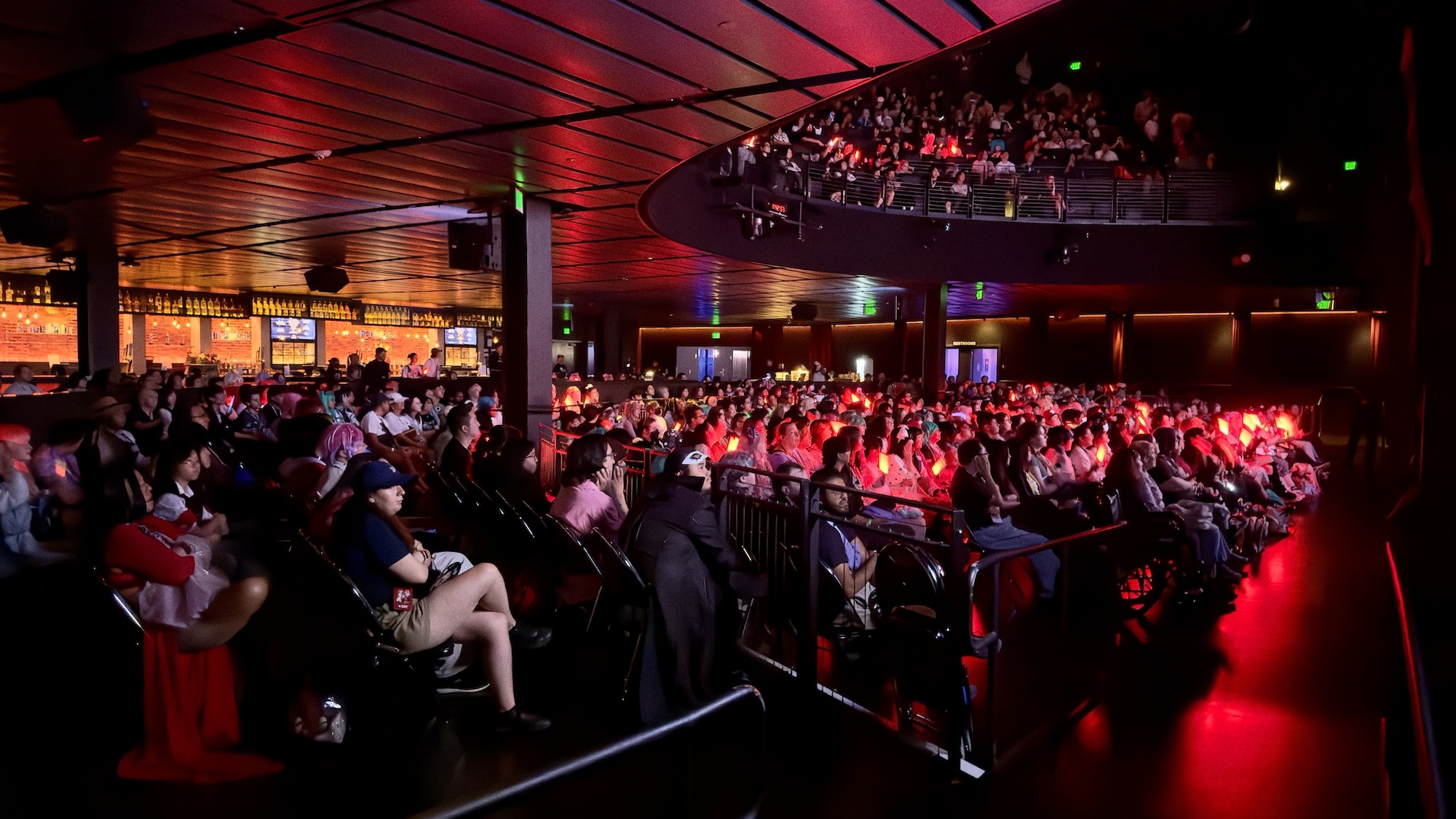 Audience04